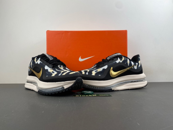 Nike Air Zoom Pegasus Premium Zebra IQ0368-010