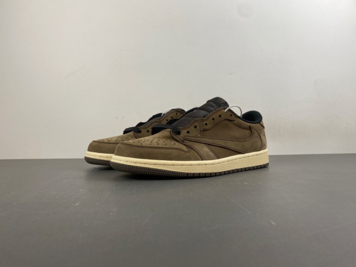 Travis Scott x Air Jordan 1 Low DM7866-203