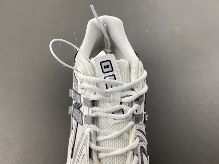 New Balance 1906 U190643N