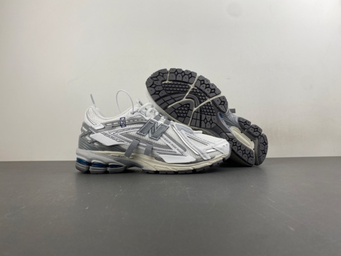 New Balance 1906 U190643N