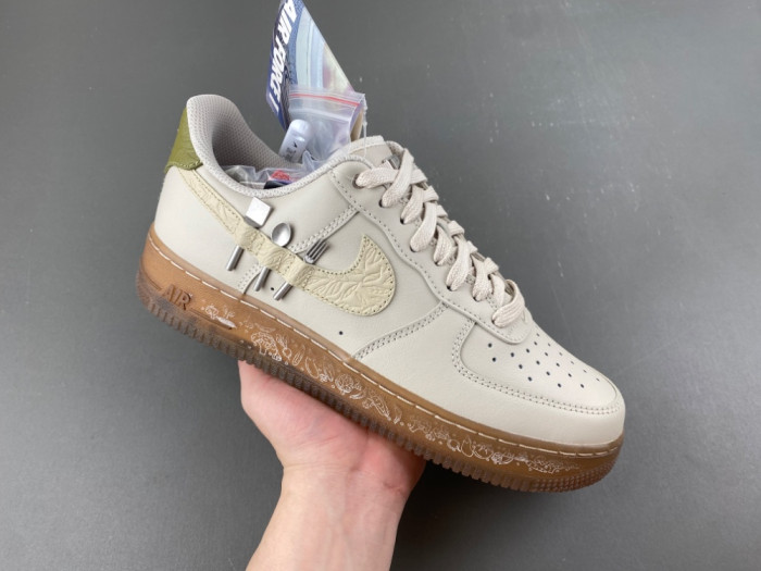 Nike Air Force 1 Low Doernbecher Oli Fasone-Lancaster IO7688-921