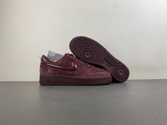 Nike Air Force 1 Low 