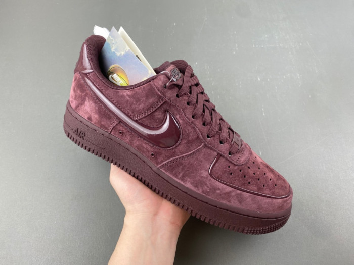 Nike Air Force 1 Low 