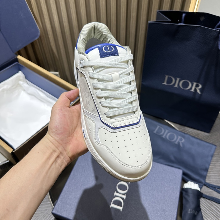 DR B27 LOW-TOP SNEAKERS DR-262