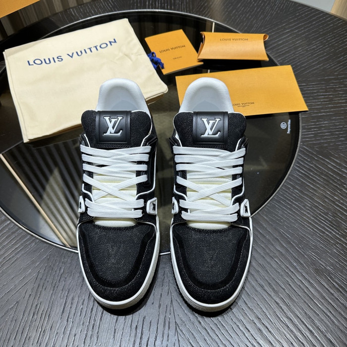 LOVT SNEAKER lv-725