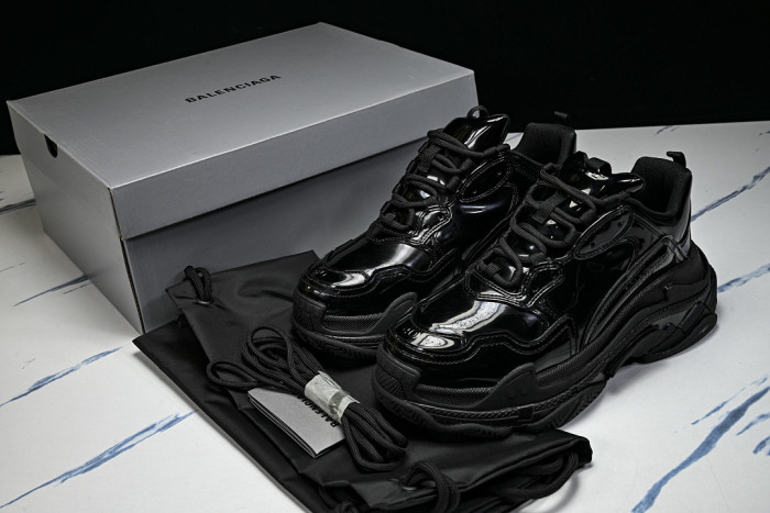 BL TRIPLE S TRAINERS SNEAKERS W2PAA-0102