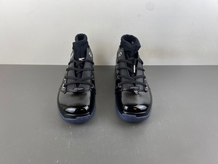 Air Jordan 17 Low "Black Patent" IV7640-001