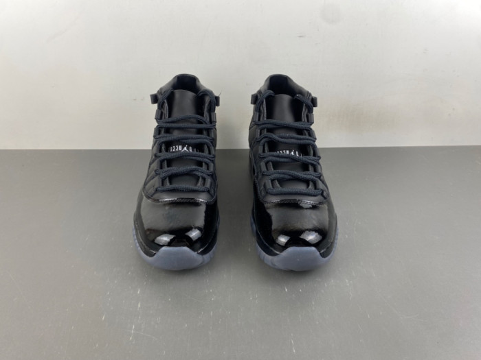 COMME des GARÇONS x Air Jordan 11 IV7639-001