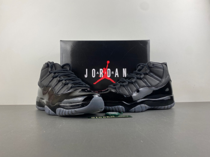 COMME des GARÇONS x Air Jordan 11 IV7639-001