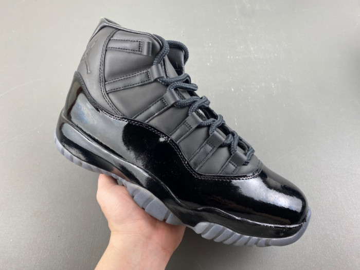 COMME des GARÇONS x Air Jordan 11 IV7639-001