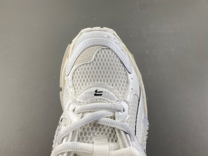 (LED) BL RUNNER SNEAKERS WRNLD 0102