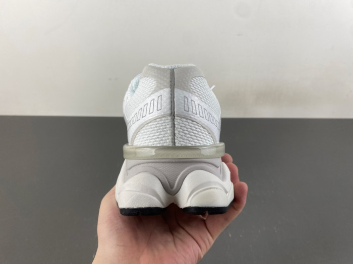 New Balance 9060 U90608PE