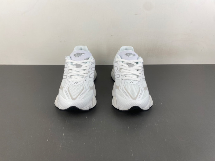 New Balance 9060 U90608PE