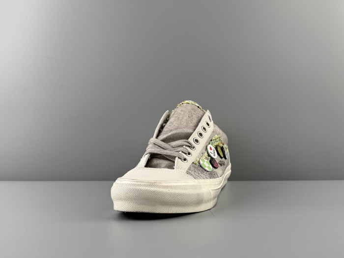 VANS SNEAKERS VS-11