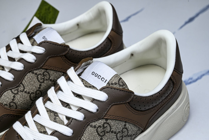 LOW-TOP SNEAKER GC-62