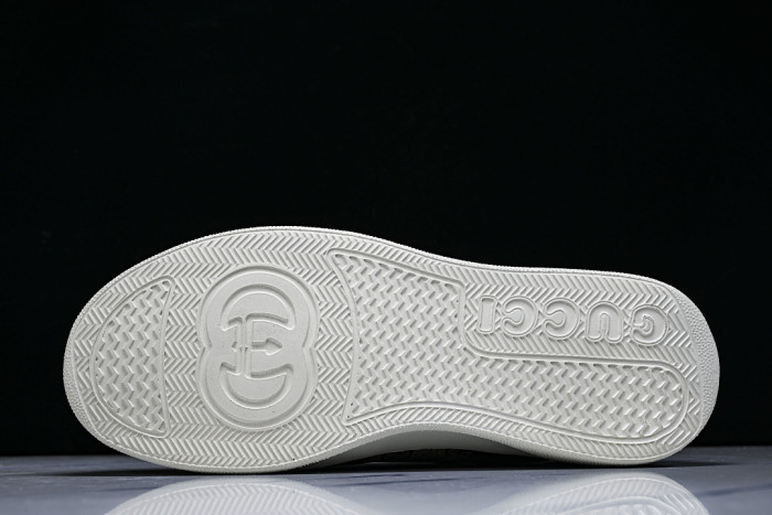 LOW-TOP SNEAKER GC-62