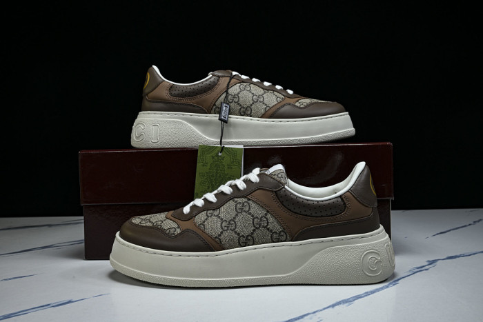 LOW-TOP SNEAKER GC-62