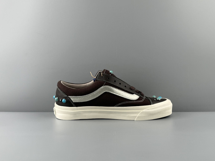 VANS SNEAKERS VS-16
