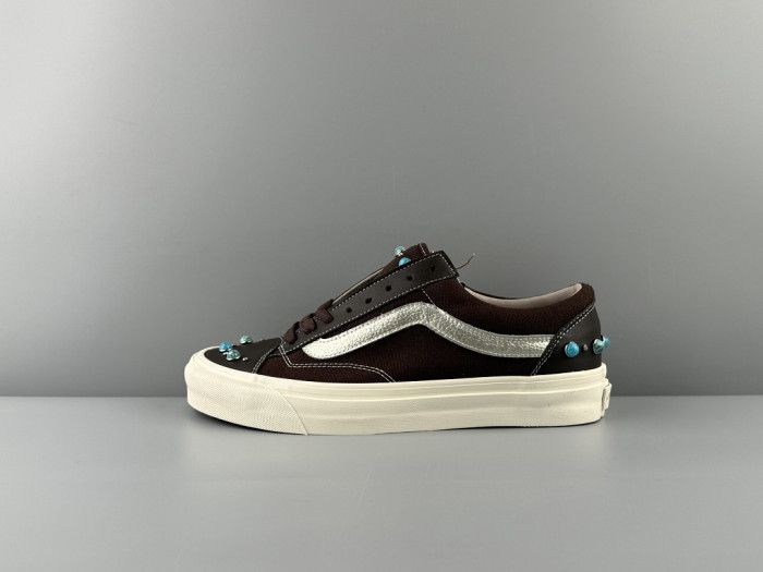 VANS SNEAKERS VS-16