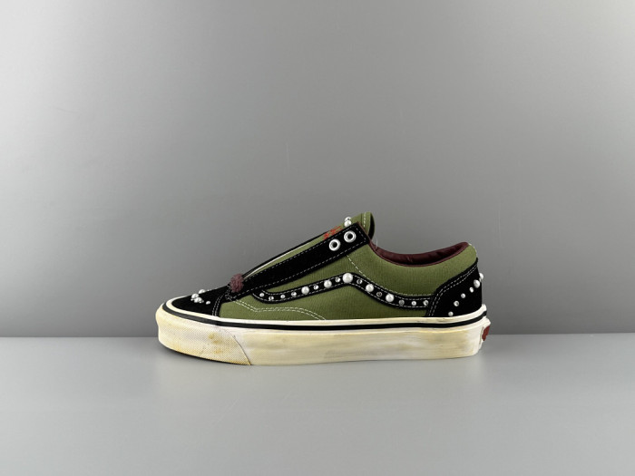 VANS SNEAKERS VS-18
