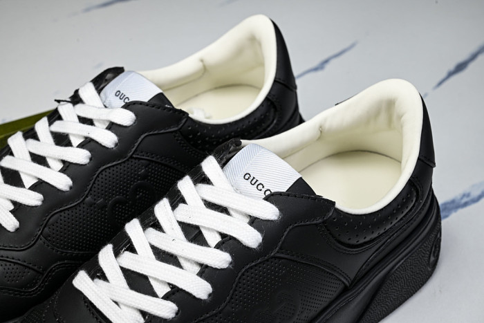 LOW-TOP SNEAKER GC-65