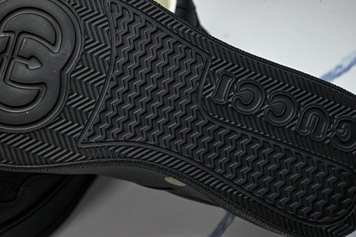 LOW-TOP SNEAKER GC-65
