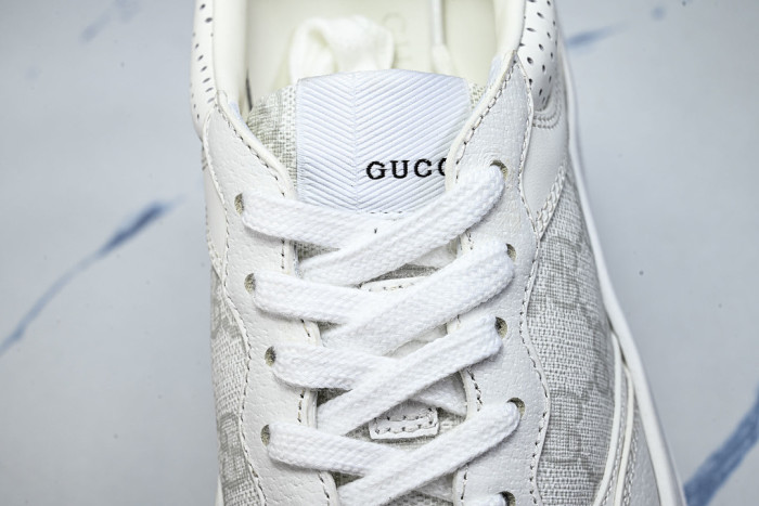 LOW-TOP SNEAKER GC-66
