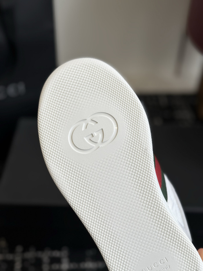 LOW-TOP SNEAKER GC-61